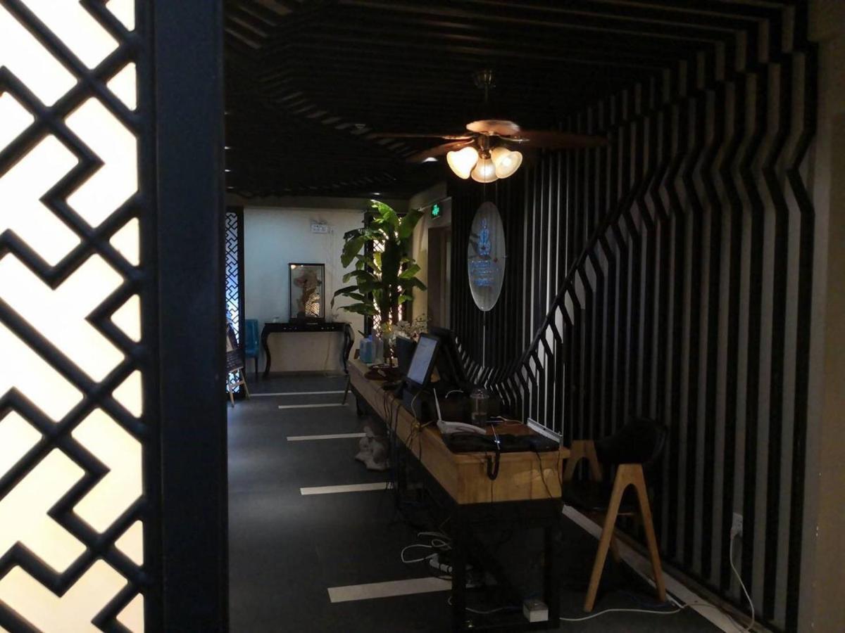 Eastland Hotel & Apartment بنوم بنه المظهر الخارجي الصورة
