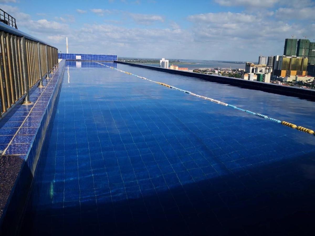 Eastland Hotel & Apartment بنوم بنه المظهر الخارجي الصورة